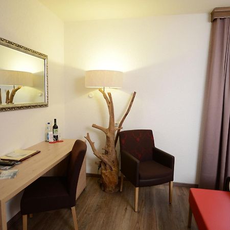 Land-Gut Hotel Zum Loewen Garni Marktheidenfeld Camera foto