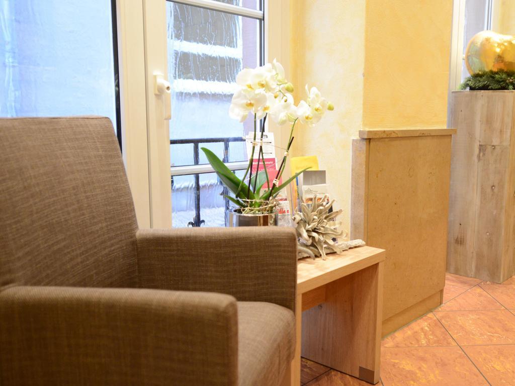 Land-Gut Hotel Zum Loewen Garni Marktheidenfeld Esterno foto